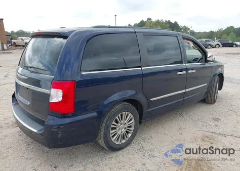 2013 Chrysler Town & Country Touring-L z USA, uszkodzony, nr VIN 2C4RC1CG0DR597188
